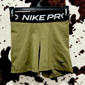 3” inseam Nike Pros